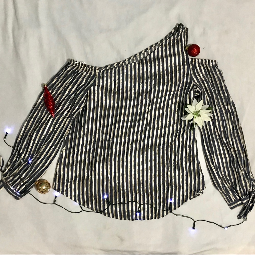 Long sleeve top